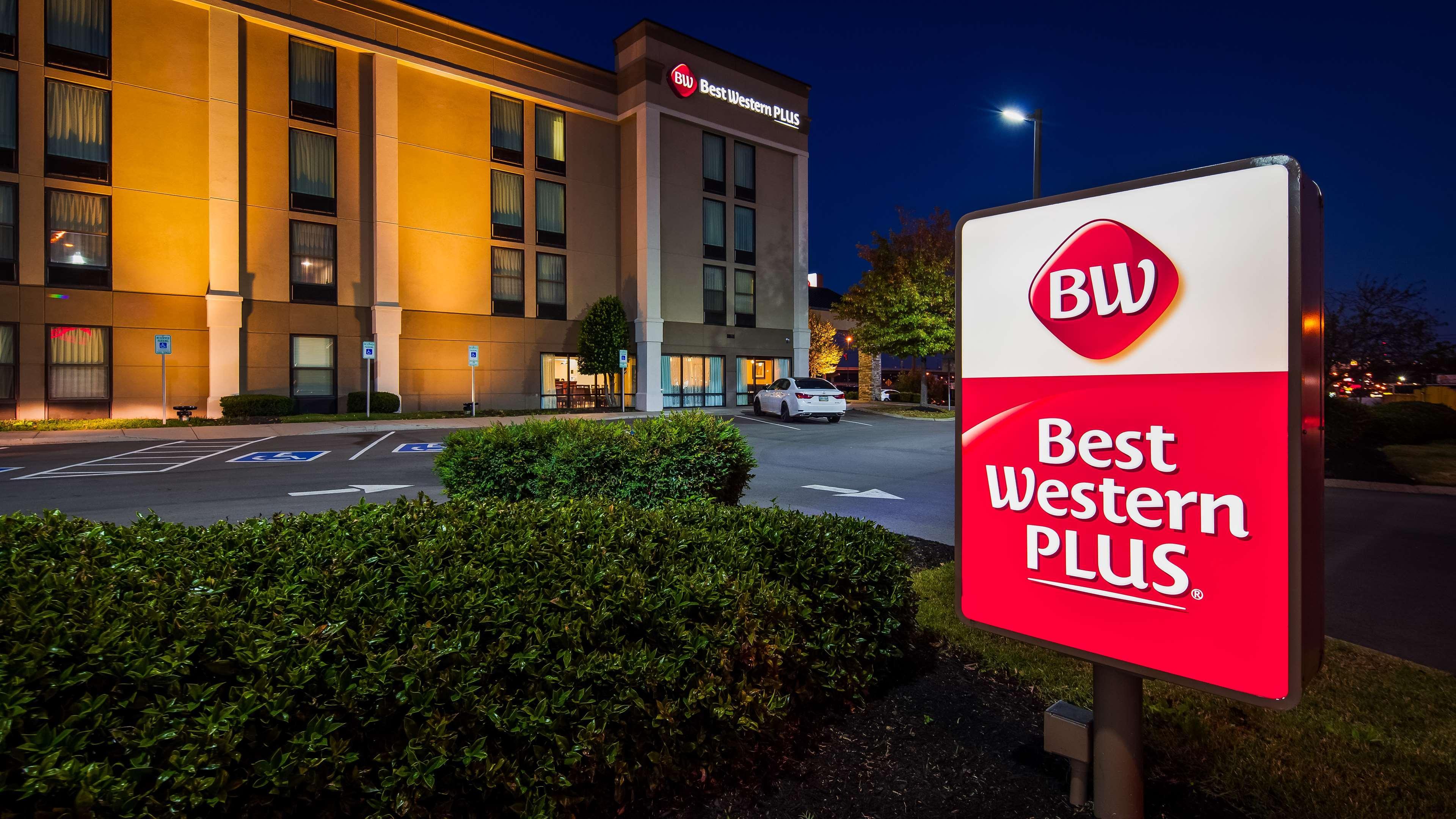 Best Western Plus Belle Meade Inn & Suites Nashville Exterior photo